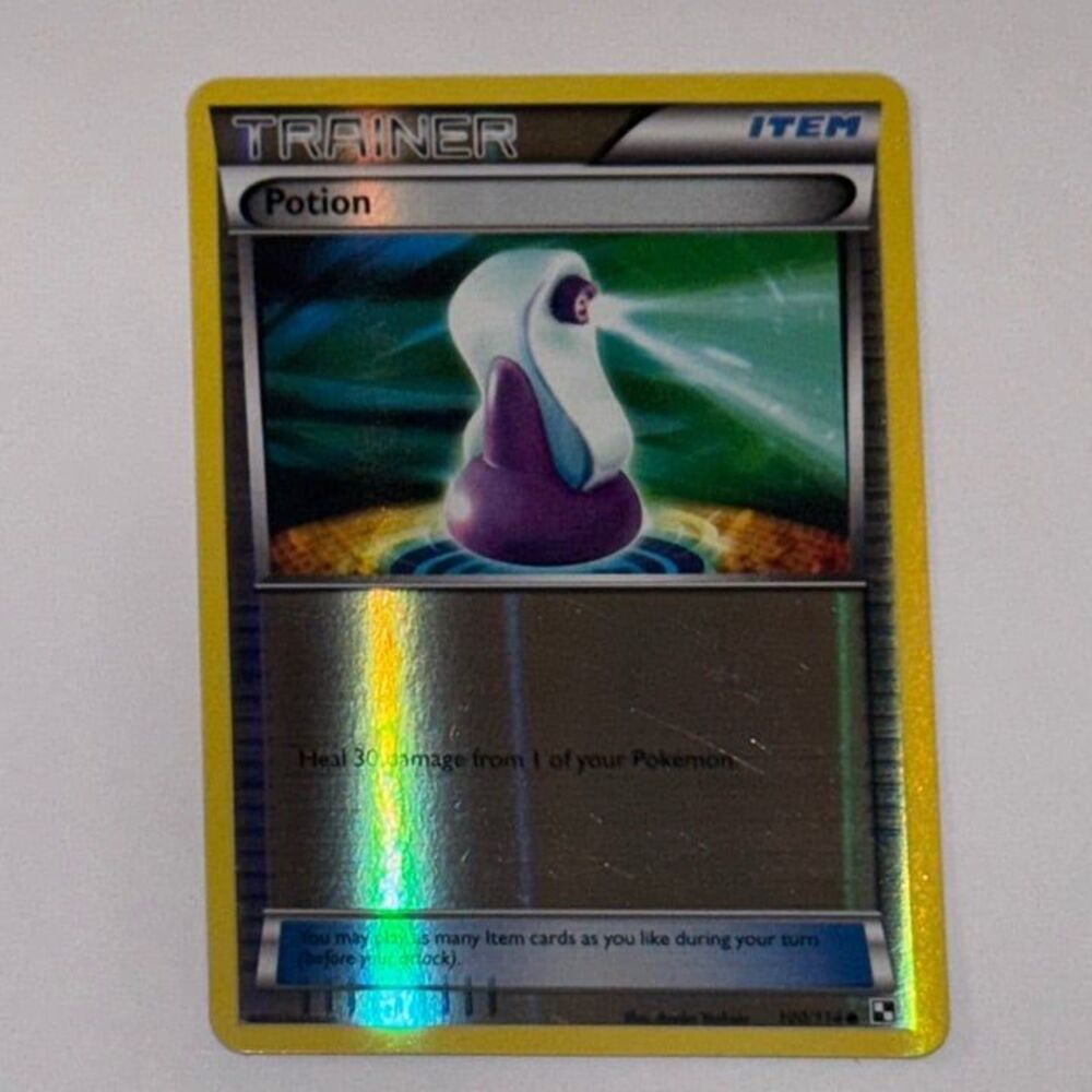 POKEMON CARD: HOLO Potion #100/114 (Pokemon Black & White)